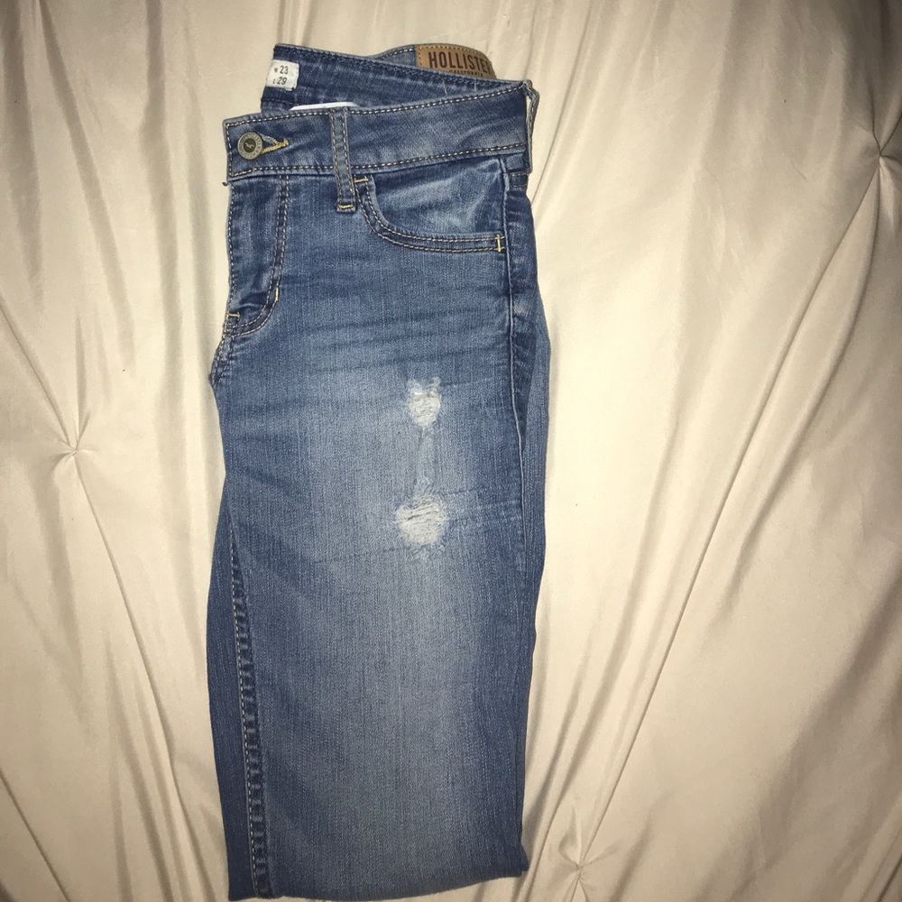Medium wash Hollister Jeans