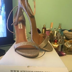 Steve Madden Gold Stecy Heels