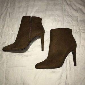 Forever 21 Boots pumps heels 7.5 Forever 21 Boots pumps heels 7.5
