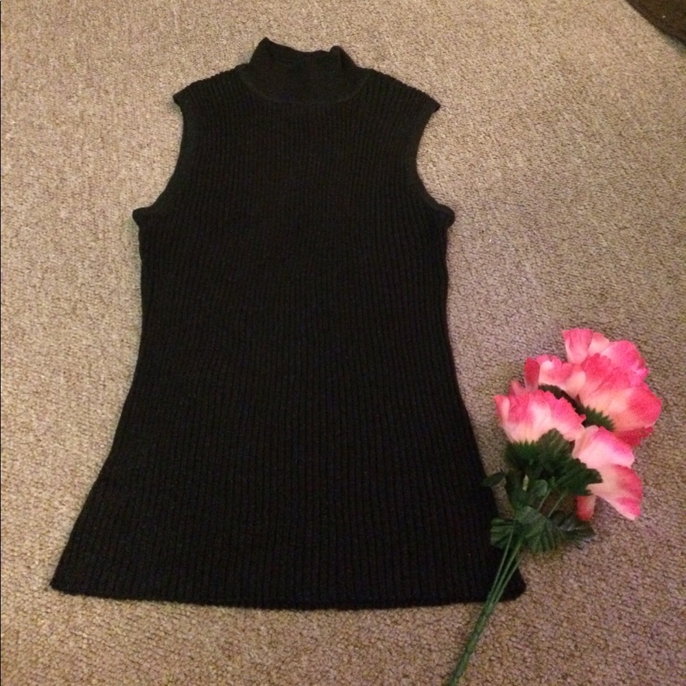 Black sleeveless Mock Turtle Neck Top