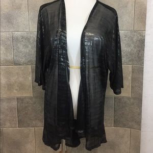 Small Elegant LuLaRoe Lindsay Kimono
