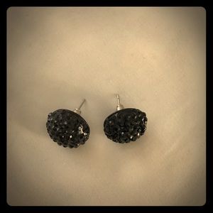 Black jeweled earrings Black jeweled earrings