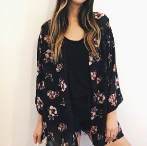 H&M Flowered Kimono robe