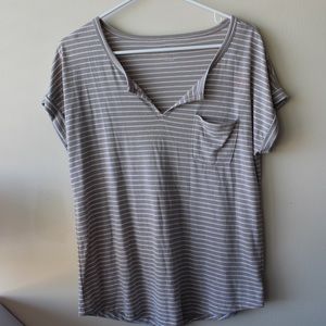 NWT Old Navy Relaxed Rolled-Cuff Tee