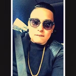 Meet your Posher, Manuel