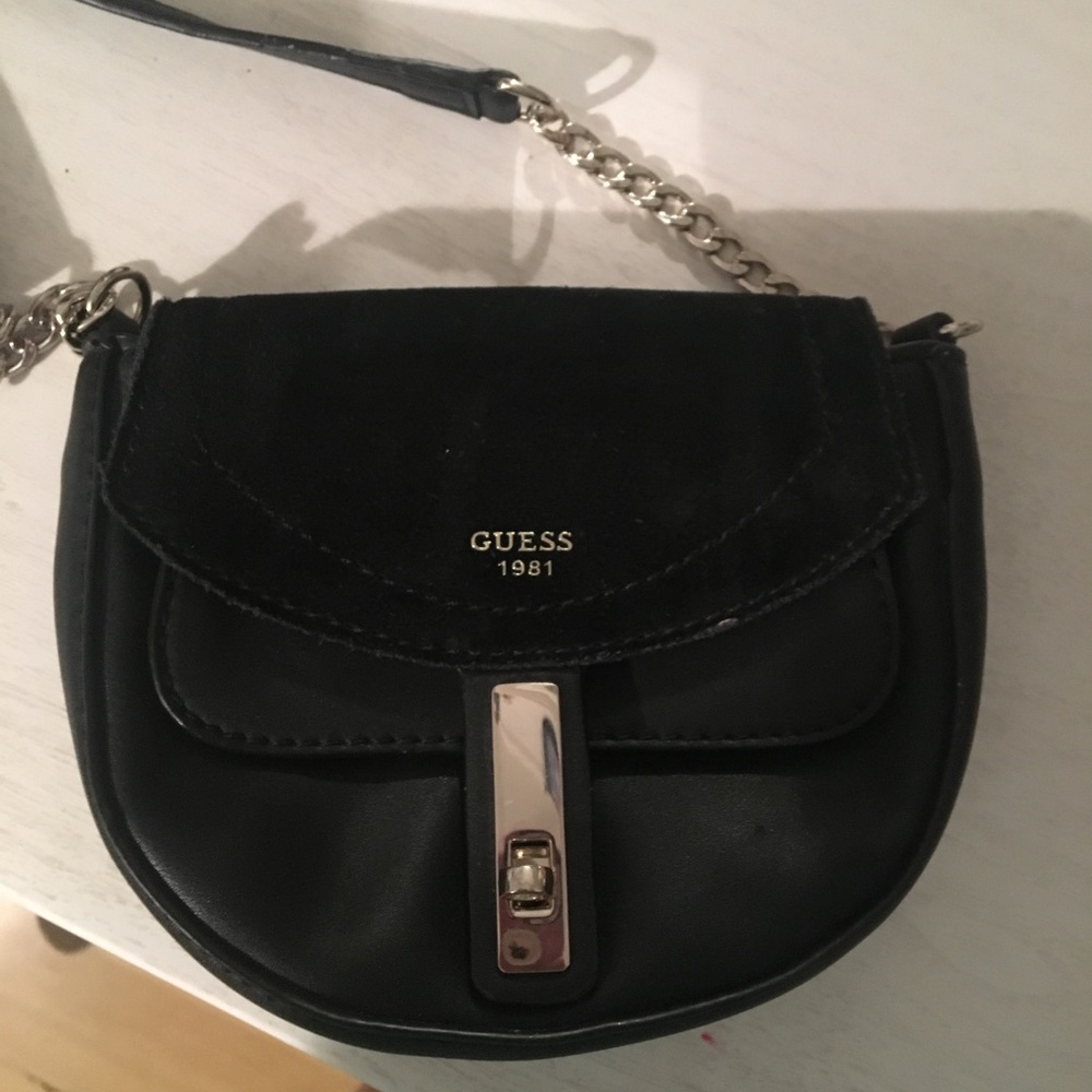 Guess purse