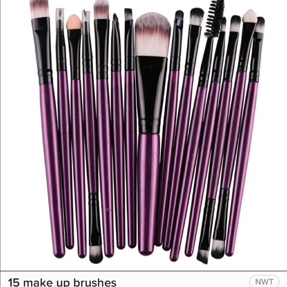 Makeup brush 14 of set!! Great brushes