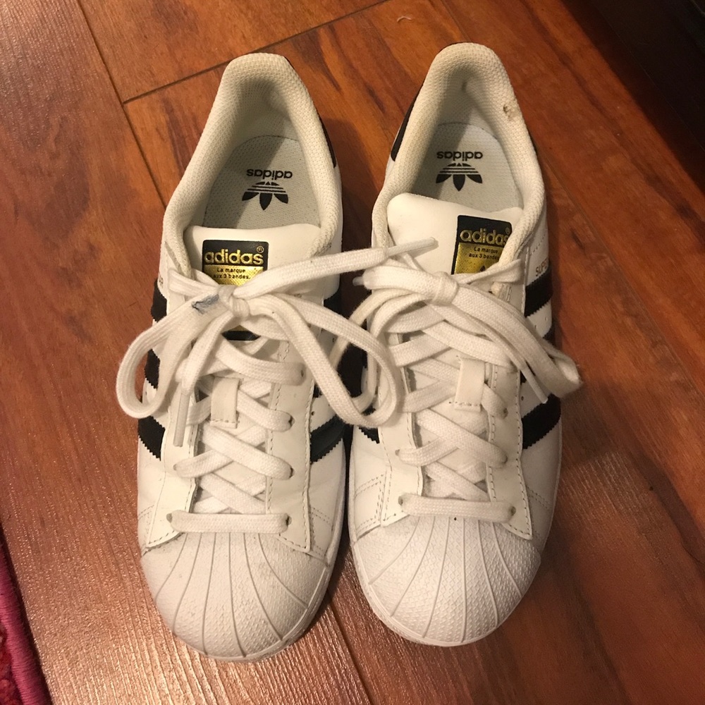 Adidas superstar