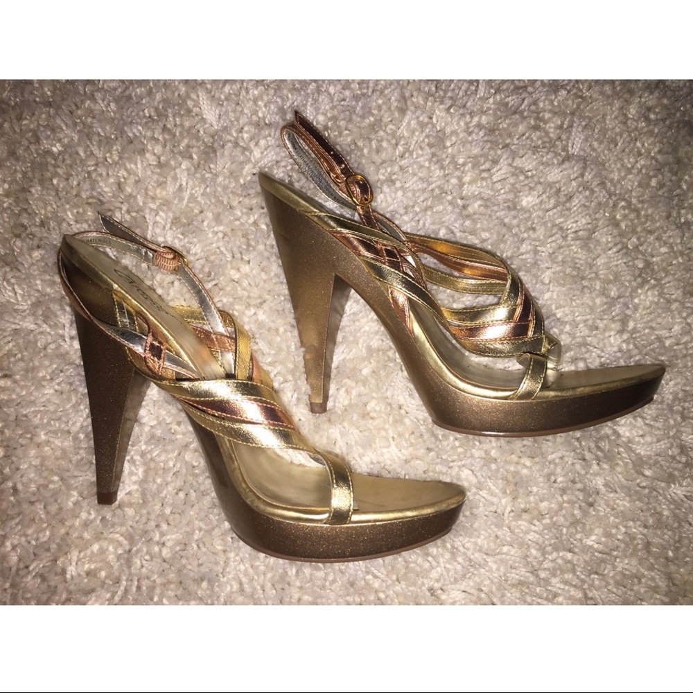 Carlos Santana Marquis Gold Strappy Heels, Sz. 7.5