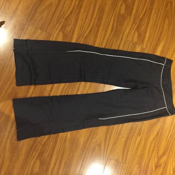 Lululemon yoga pant - Picture 1 of 1