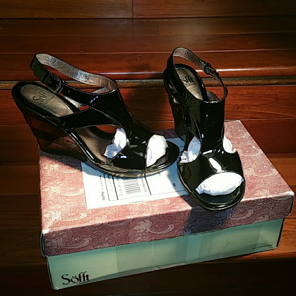 Soft Black Patent Wedge