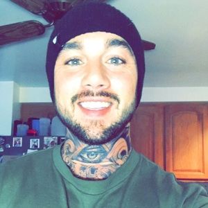 Meet your Posher, Alex