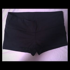 Lululemon boogie shorts