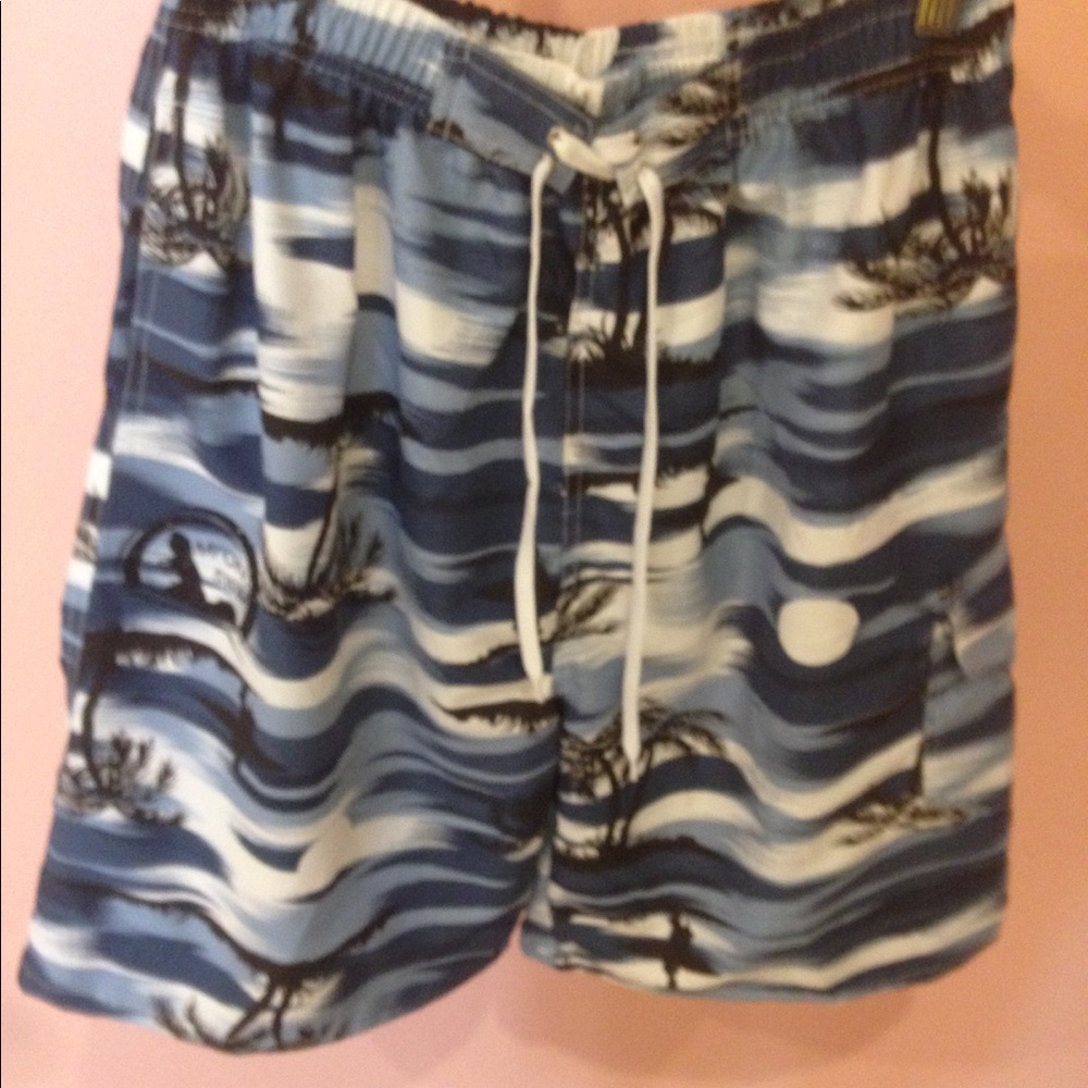 Men Mi'Oni Swim trunks for men