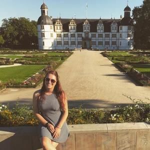 Meet your Posher, Molly