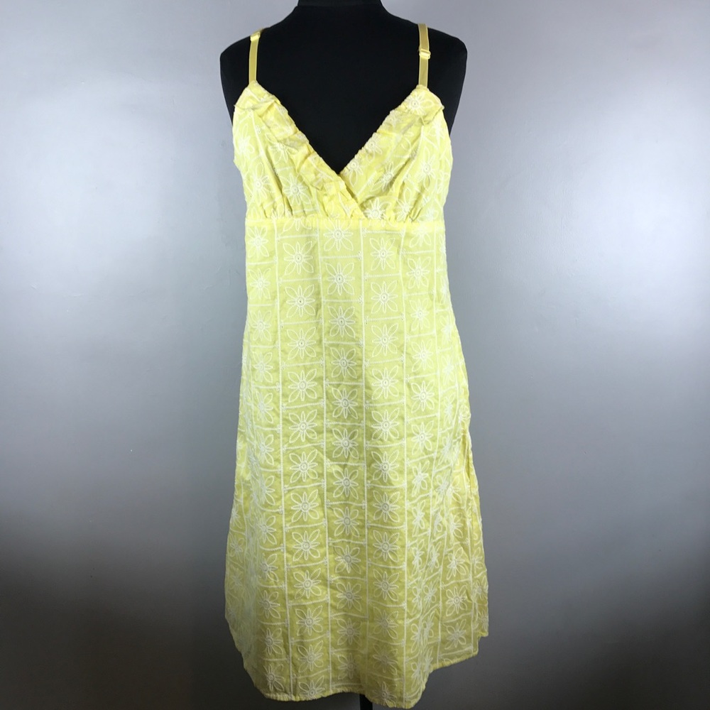 Lucy & Laurel Embroidered sundress size 12