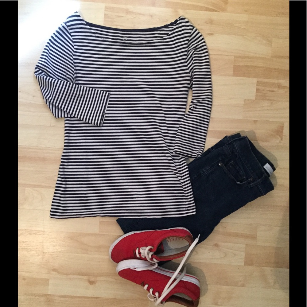 Boatneck Navy Striped Top