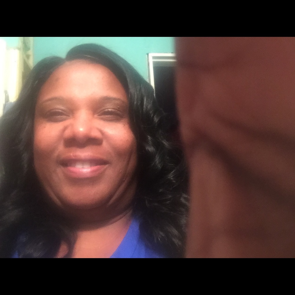 Meet your Posher, Shannon