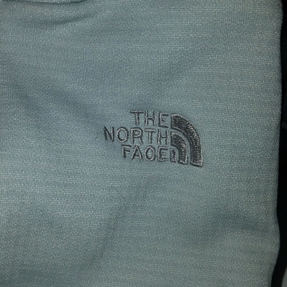 North face gloves
