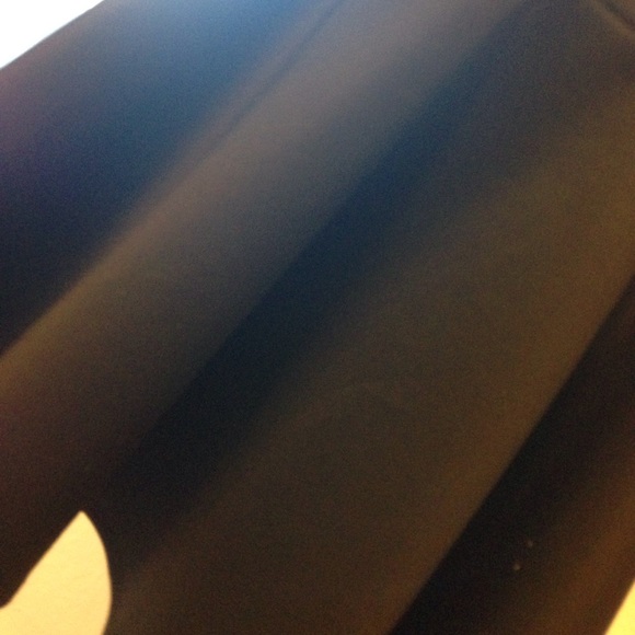 Frechi black skater skirt - Picture 3 of 3