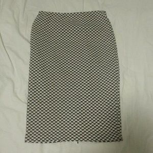 *DONATED!* H&M highwaisted skirt