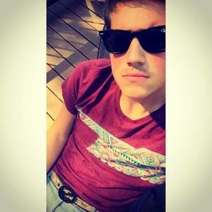 Meet your Posher, Gavin