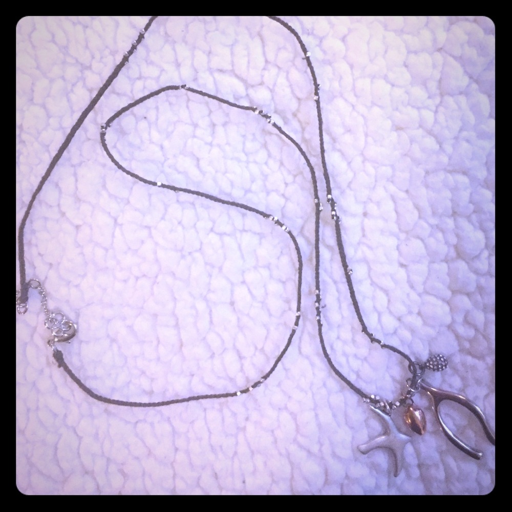 Stella & Dot tranquility necklace