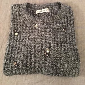 Abercrombie & Fitch sweater