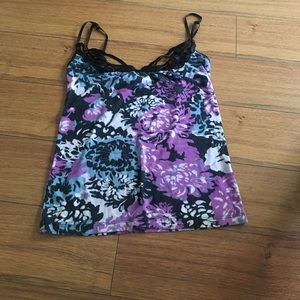Flowered tank