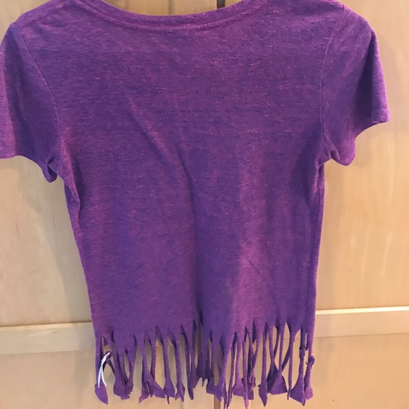 Rocky tshirt small with fringes at the bottom. - Picture 3 of 3