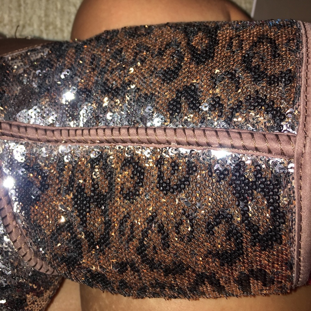 Authentic Spakly Uggs - image 2