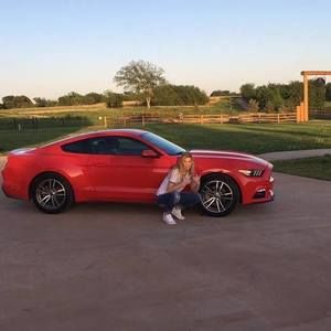 Meet your Posher, Katie