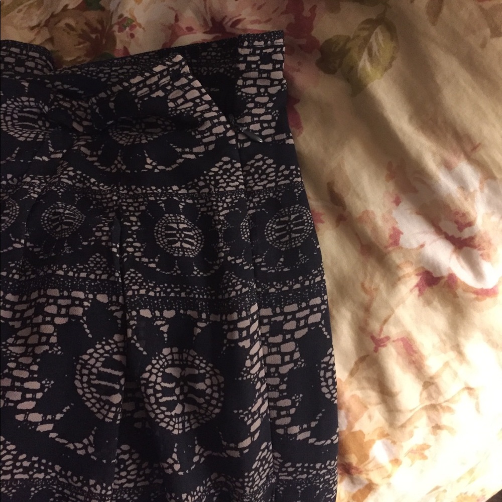 GAP navy & gray print polyester skirt, size 20 - Picture 3 of 5