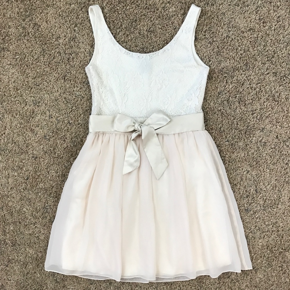 Wet Seal Lace Tulle Sleeveless Dress