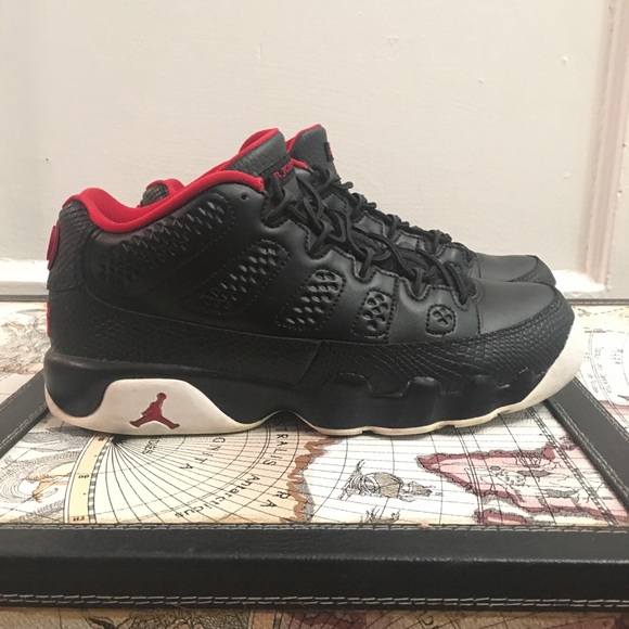 Air Jordan Retro 9 Low 🔥🔥 - Picture 3 of 8