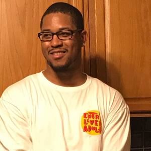 Meet your Posher, Travis