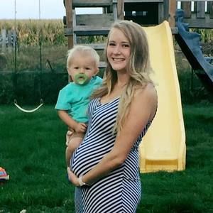 Meet your Posher, Brittney