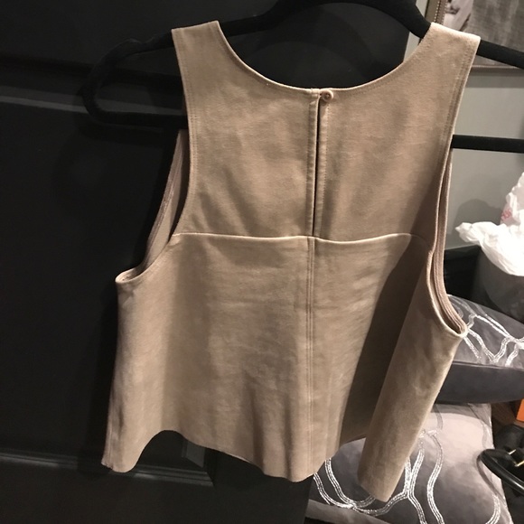 TOP - Picture 2 of 2