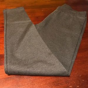 Reduced! 😄Lou and Grey ponte knit leggings