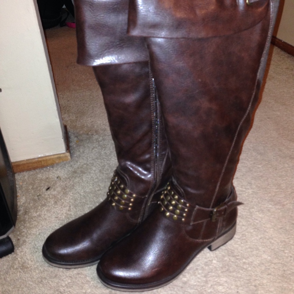 Baretraps Brown Boots