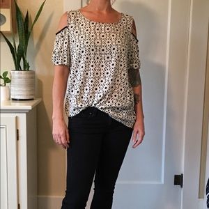 Pleione open shoulder blouse