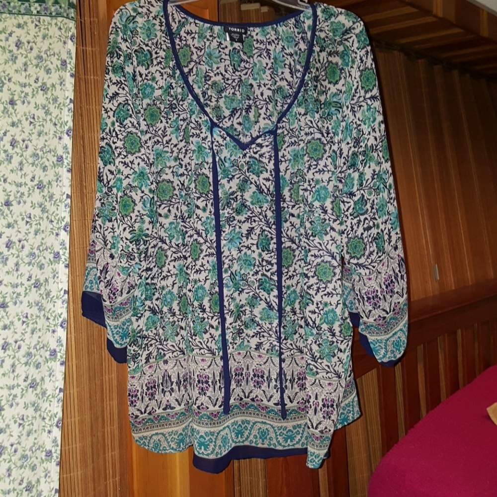 Torrid Tunic