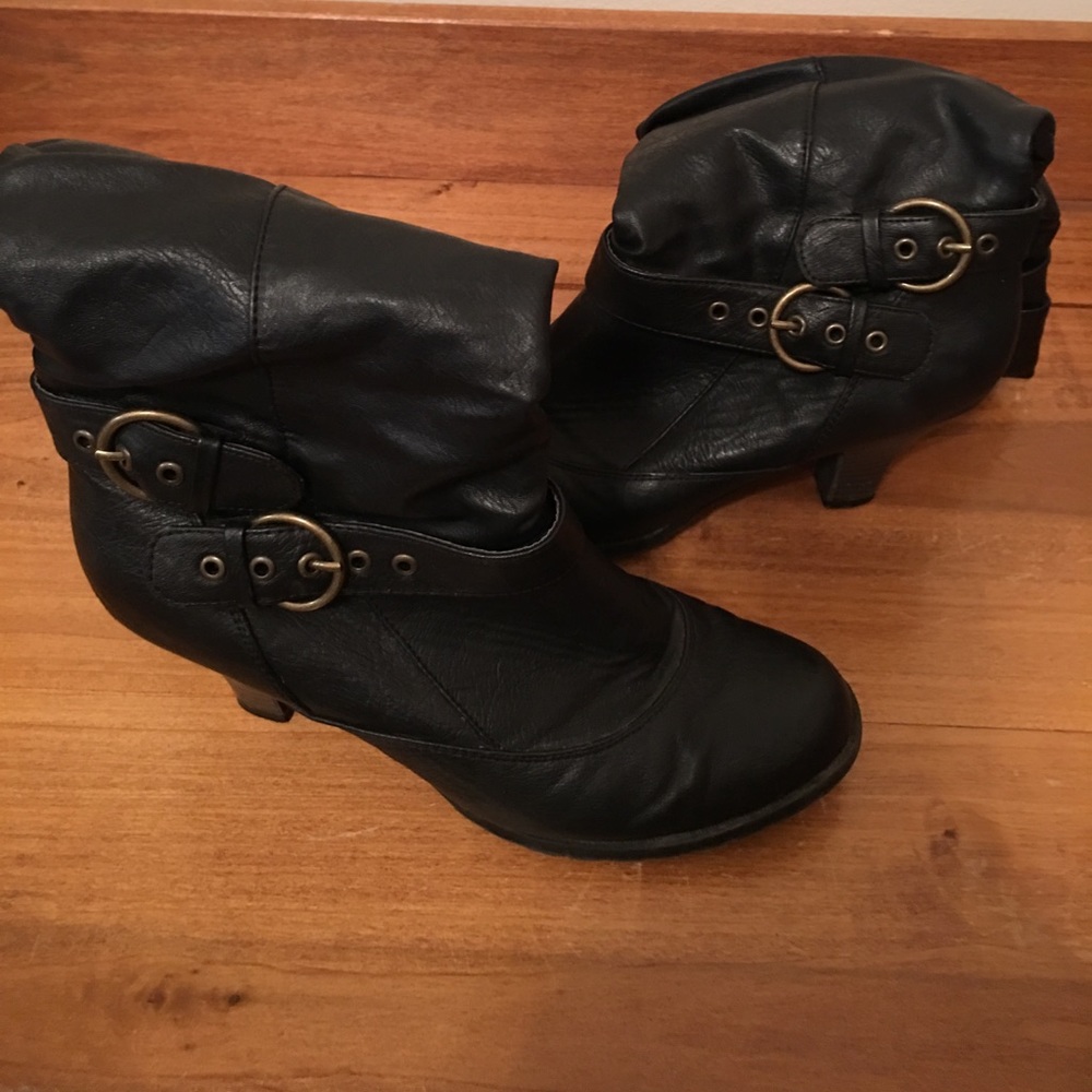 Black boots