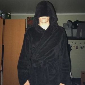 Meet your Posher, Ethan