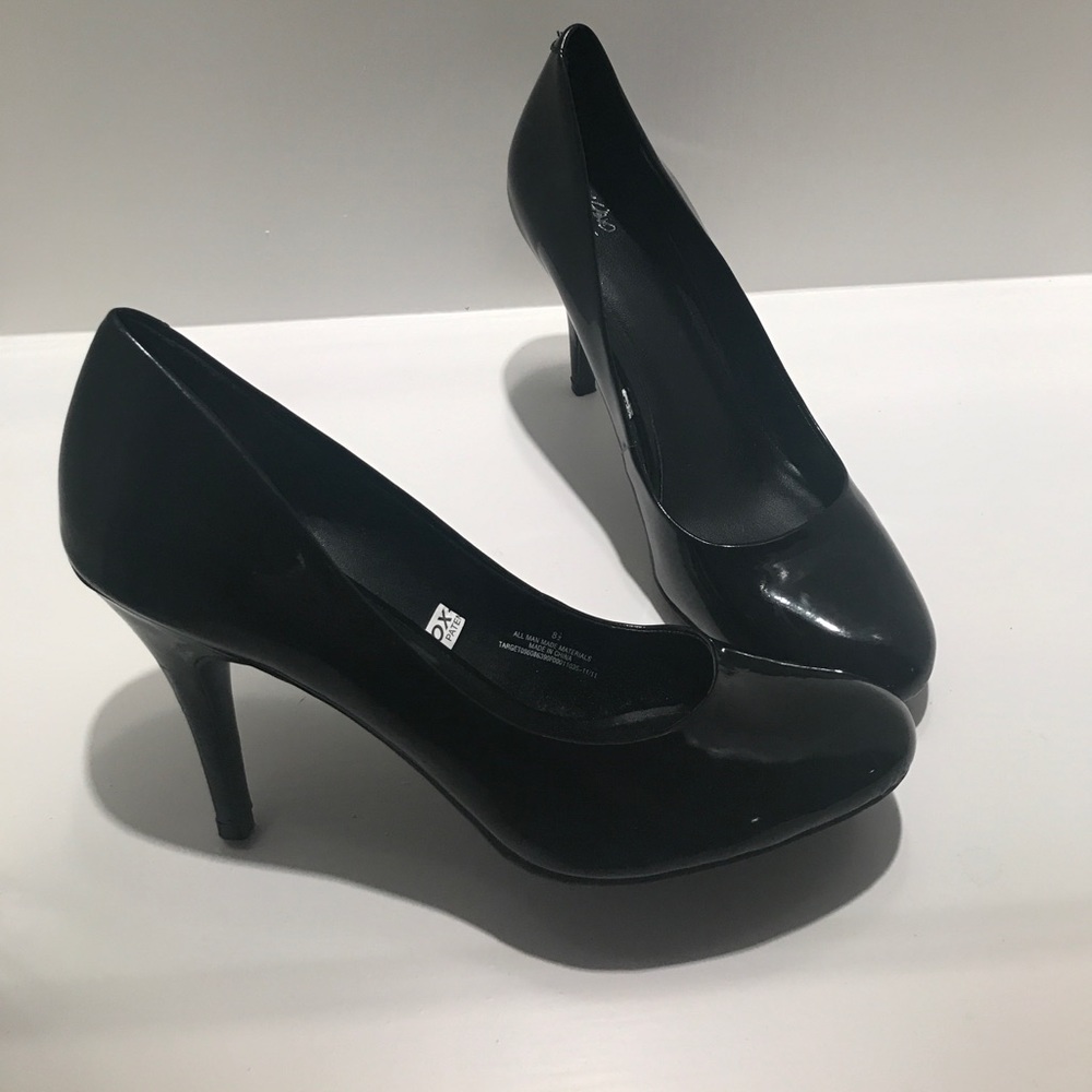 Mossimo Black Pearce pumps