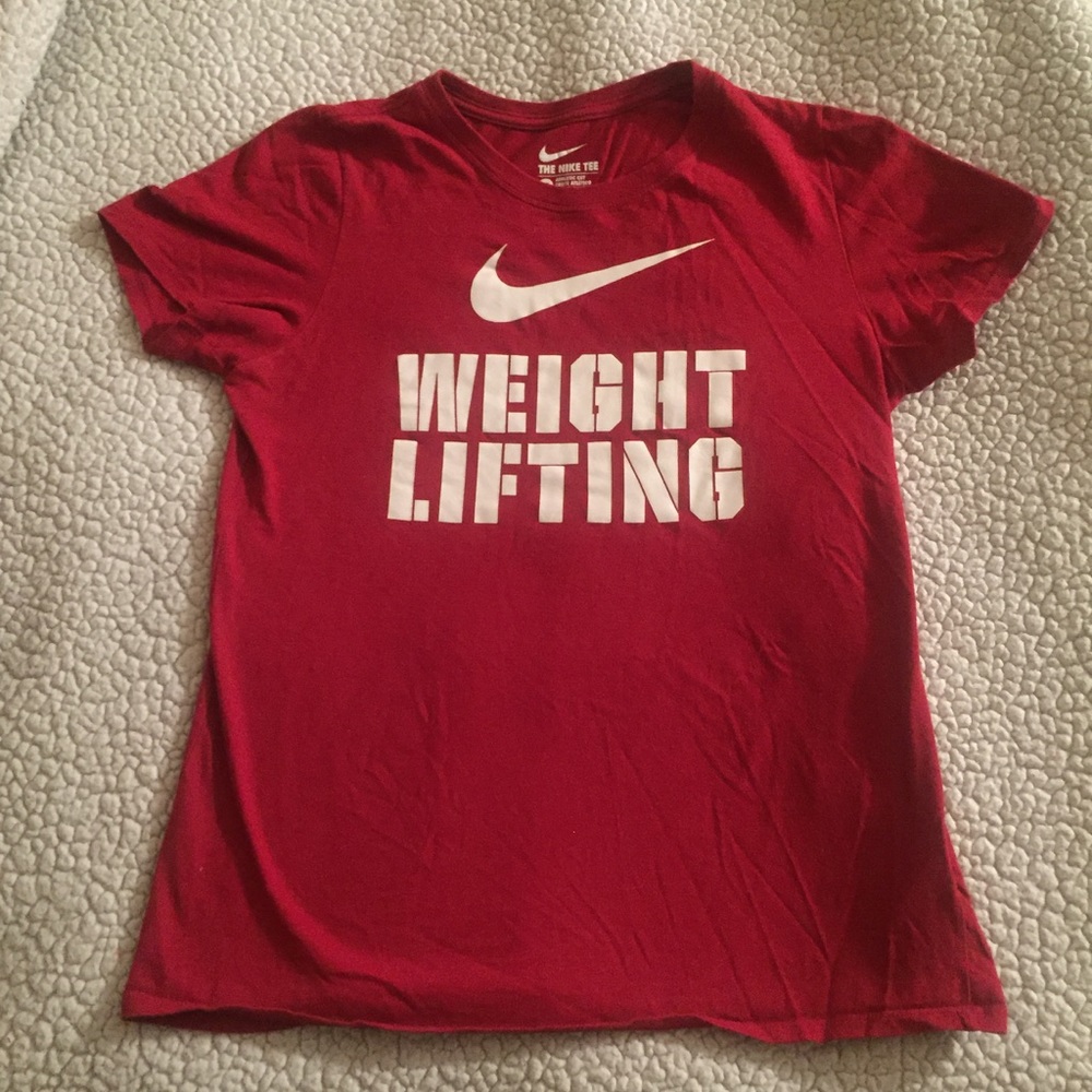 Nike Tee Weightlifting