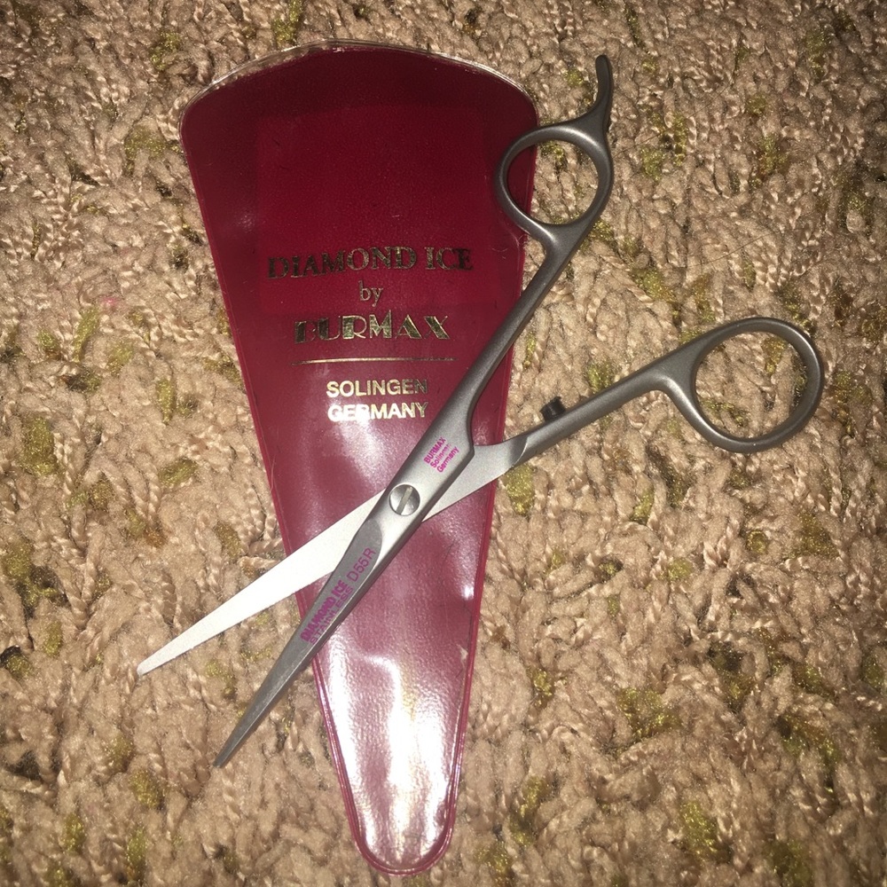 Burmax Sheers Cosmetology school