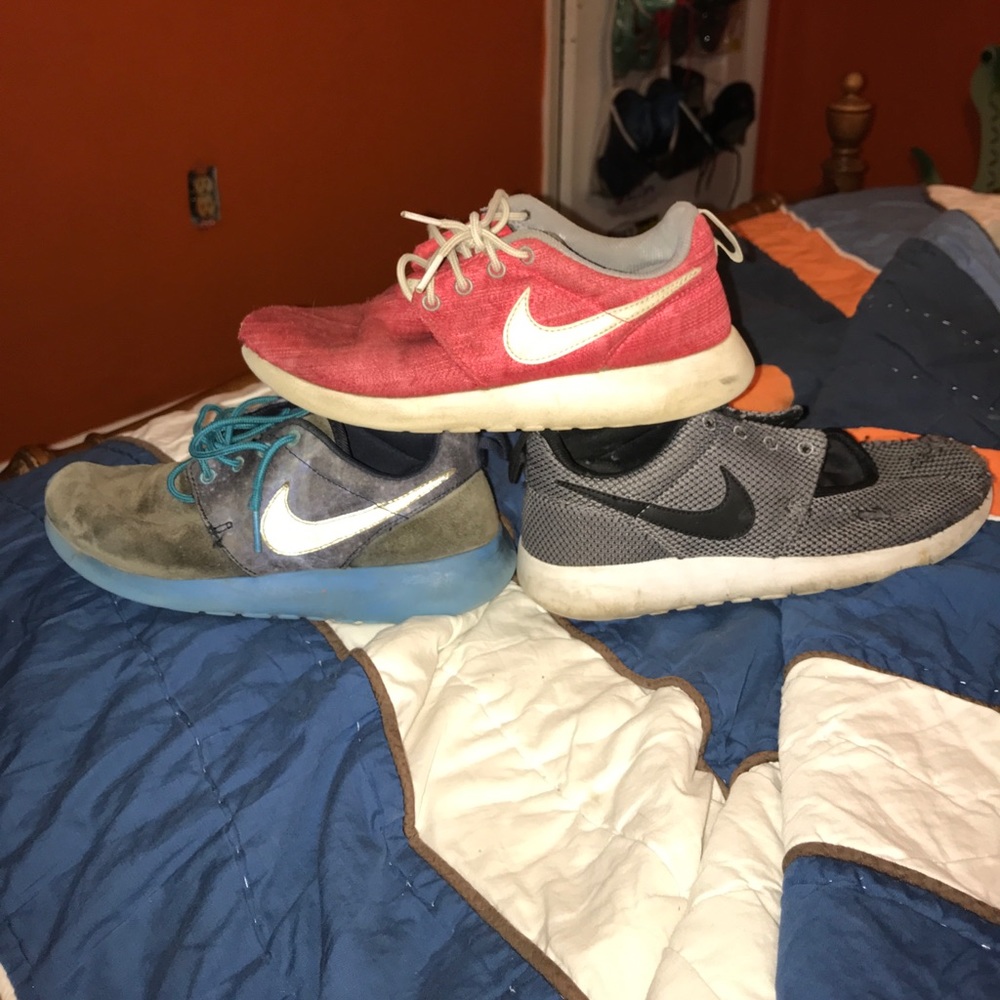 Boys Nike Roshe Run Bundle