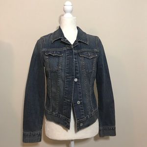Gap denim jeans jacket small Gap denim jeans jacket small