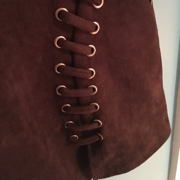 Edgy mini skirt - Picture 3 of 3